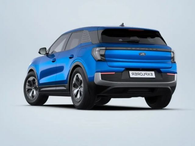 Ford Explorer Extended range RWD