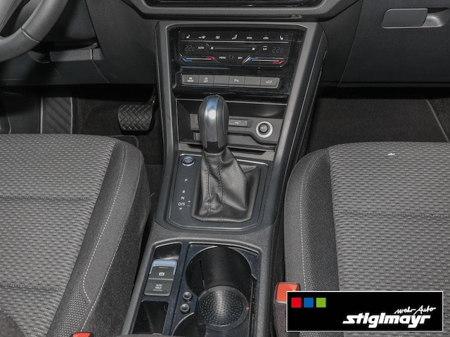 Volkswagen Touran 1.5 TSI DSG R-Line