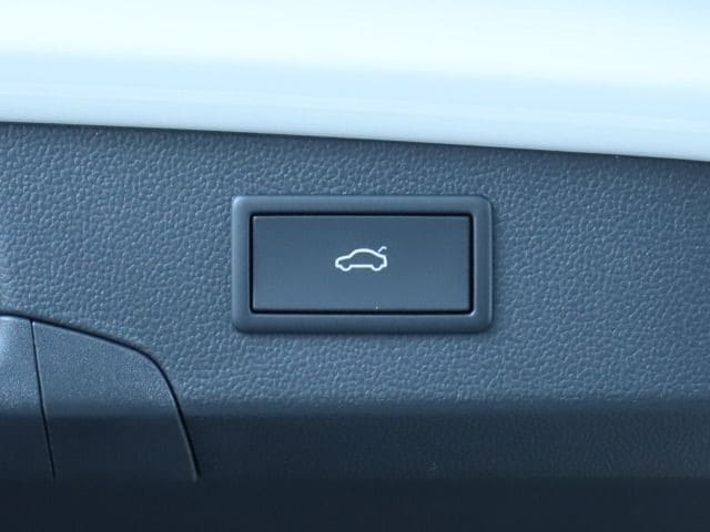 Volkswagen Passat 2.0 TDI R-Line Variant