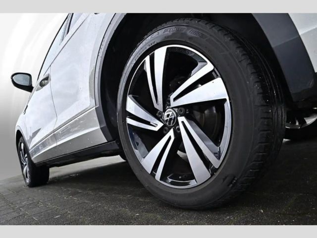 Volkswagen T-Roc 1.5 TSI DSG R-Line