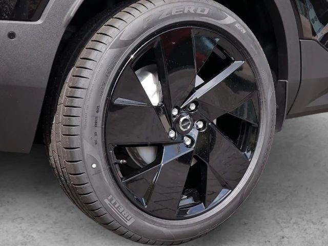 Volvo XC40 Dark Plus