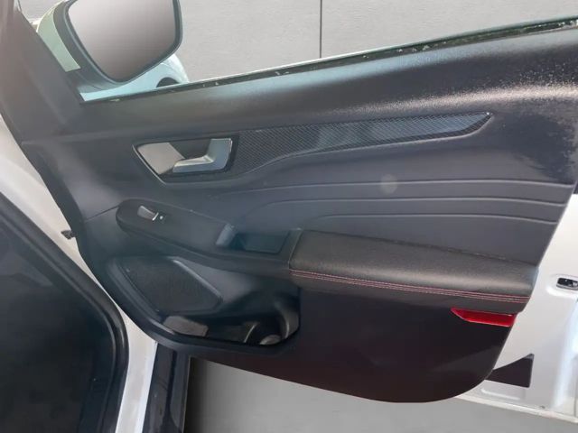 Ford Kuga Plug in Hybrid ST Line