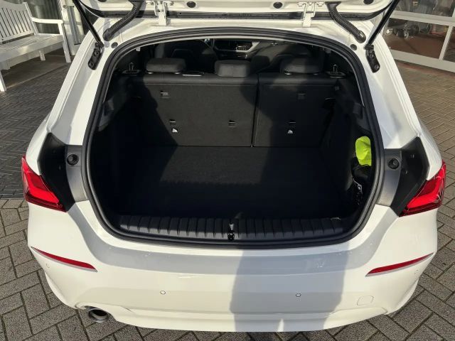 BMW 118 118i Advantage pakket Sedan