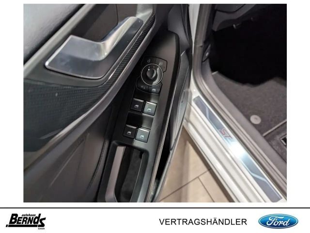 Ford Focus EcoBoost ST Line Wagon