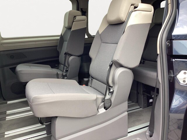 Volkswagen Multivan Business DSG Lang T7