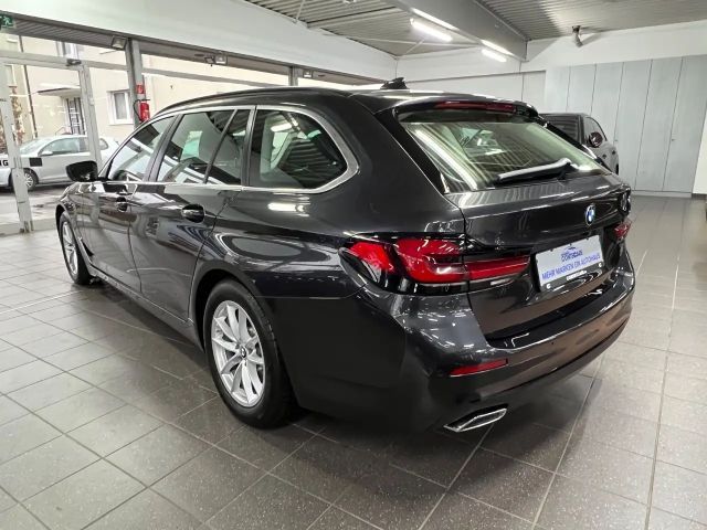 BMW 520 520d Touring xDrive