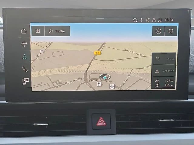 Audi A4 30 TDI Sedan