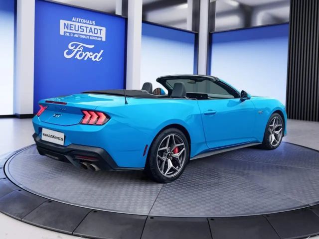 Ford Mustang Convertible GT 5.0 V8