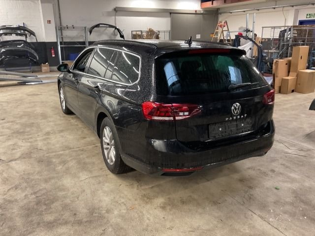 Volkswagen Passat 1.5 TSI Business DSG Variant