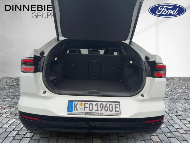 Ford Capri AWD Premium