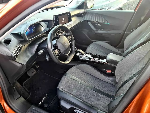 Peugeot E-2008 Allure Pack