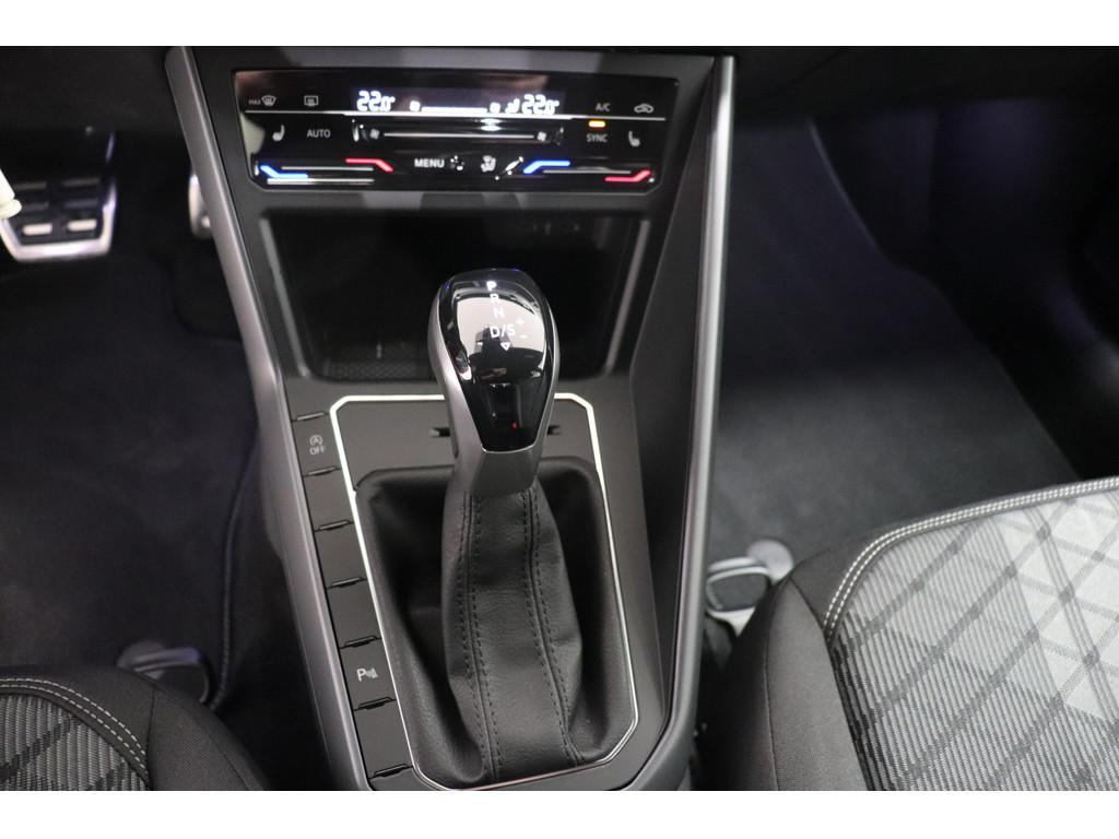 Volkswagen Taigo 1.0 TSI DSG R-Line