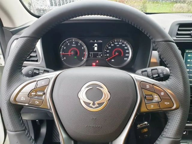 SsangYong Tivoli 2WD Quartz