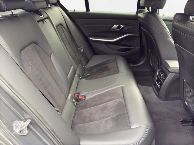 BMW 330 M-Sport Sedan