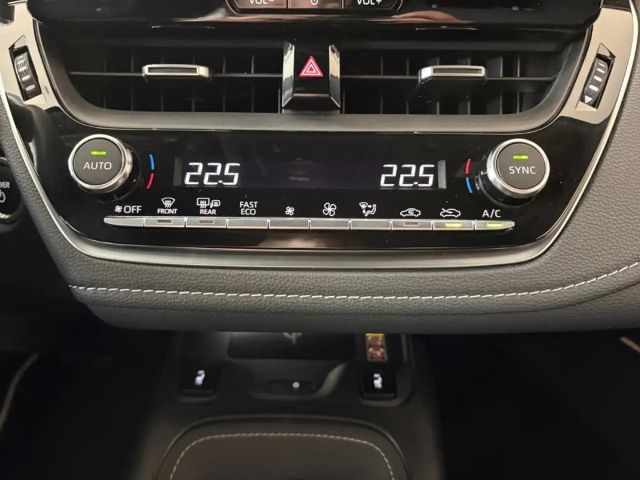 Toyota Corolla Hybride Team D