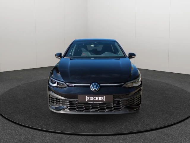 Volkswagen Golf 2.0 TSI DSG Golf VIII