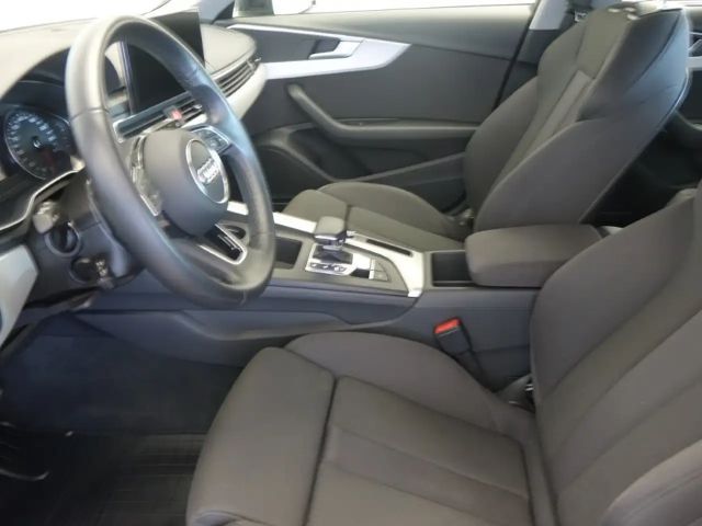 Audi A4 40 TDI Avant S-Tronic
