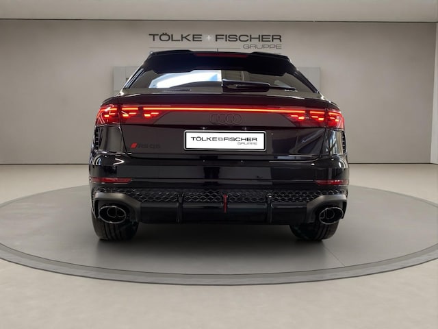 Audi RS Q8 Performance Quattro