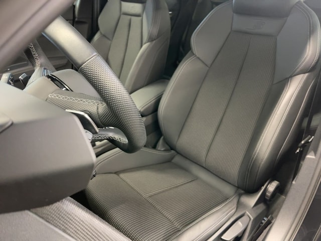 Audi S3 Quattro S-Tronic Sedan