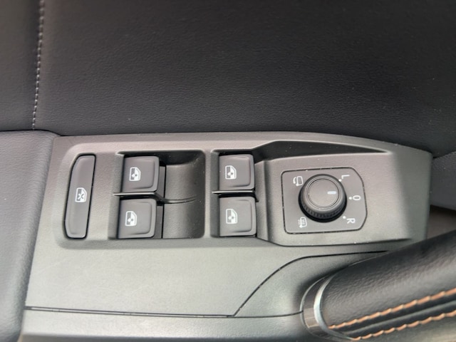 Cupra Leon 2.0 TSI DSG VZ