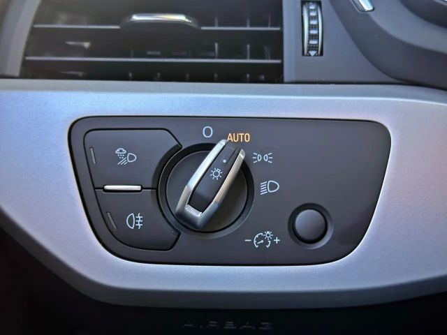 Audi A4 45 TFSI Avant Quattro S-Line