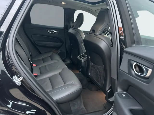 Volvo XC60 AWD Dark Ultra