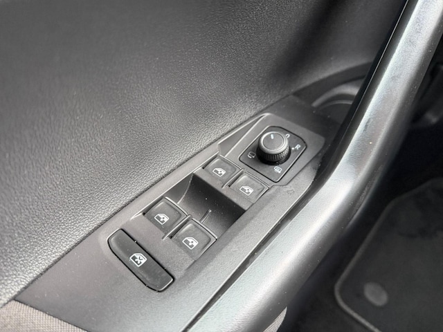 Volkswagen Taigo 1.5 TSI DSG R-Line