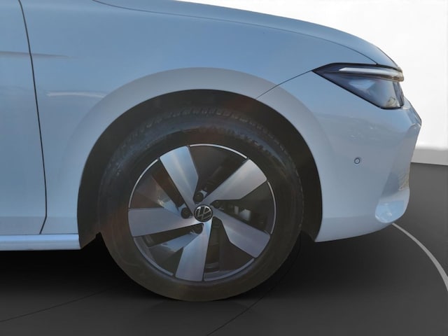 Volkswagen Passat 1.5 eTSI Business Variant