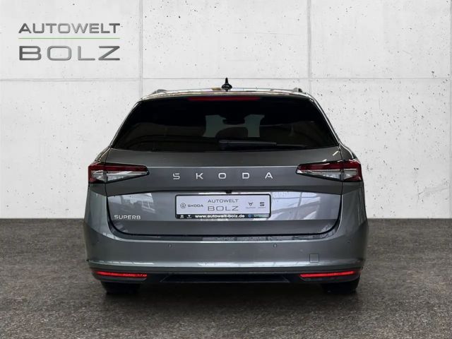 Skoda Superb 2.0 TDI Combi Selection