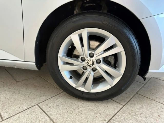 Skoda Fabia 1.0 TSI Combi Style Style