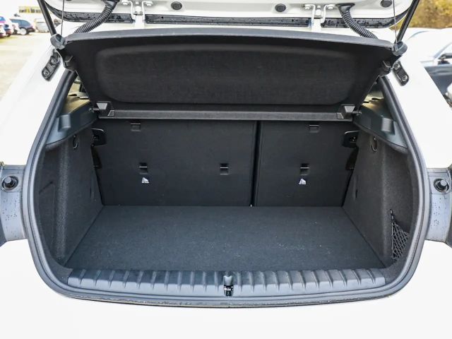 BMW 118 118i M-Sport Sedan