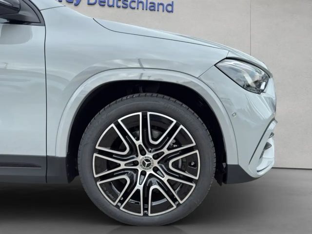 Mercedes-Benz GLA 220 GLA