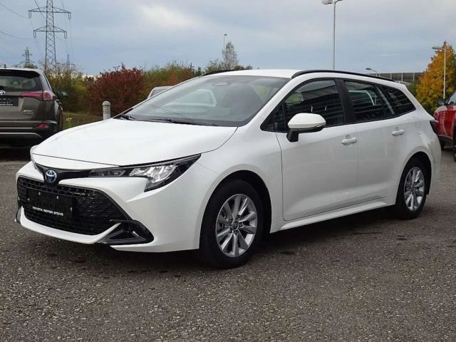 Toyota Corolla Active Hybride Touring