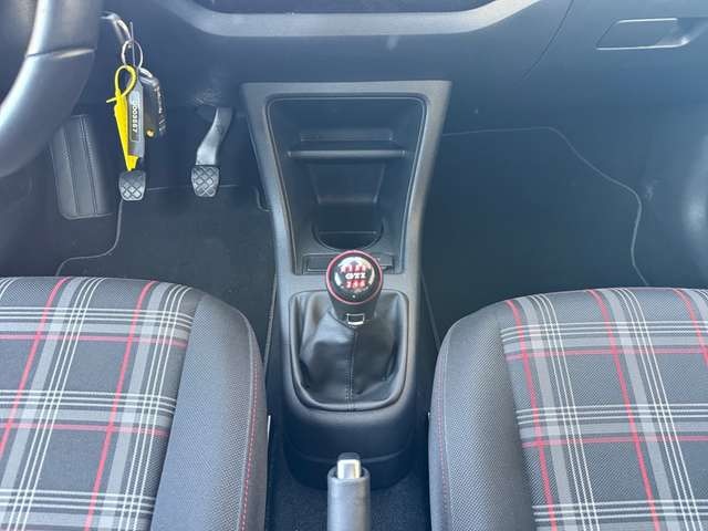 Volkswagen up! GTI