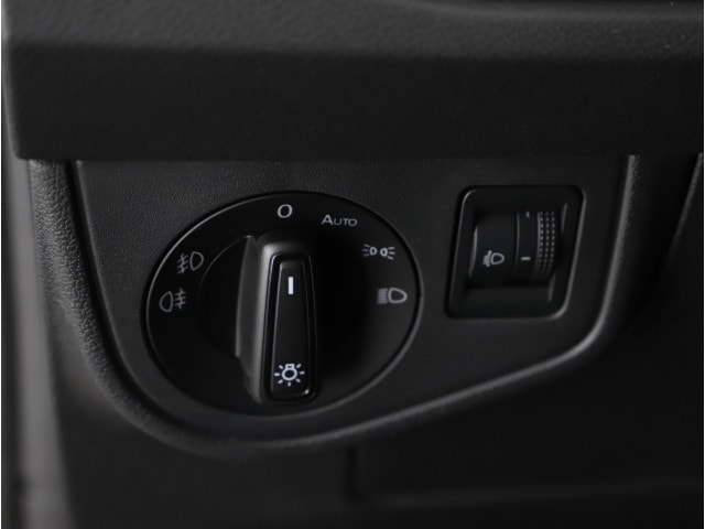 Volkswagen Polo Polo 1.0 Basis FrontAssist Klima DAB+ LED Einparkhilfe