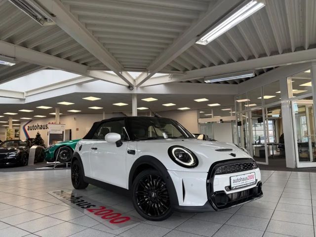 MINI Cooper S Cabrio AUT./LED/HUD/CAM/H&K/LEDER