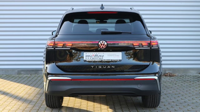 Volkswagen Tiguan IQ.Drive