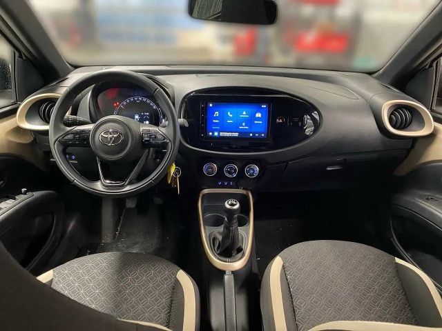 Toyota Aygo X 1.0 VVT-i Hatchback Team D