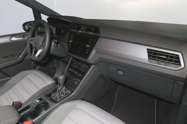 Volkswagen Touran DSG Highline IQ.Drive