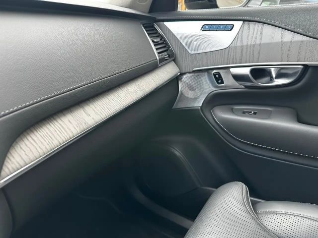 Volvo XC90 AWD Dark T8 Ultra