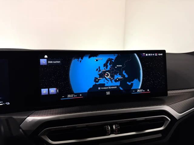 BMW 320 320e M-Sport Sedan