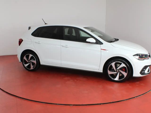 Volkswagen Polo 2.0 TSI DSG GTI