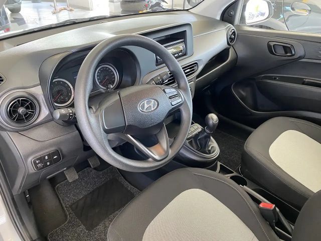 Hyundai i10 Pure