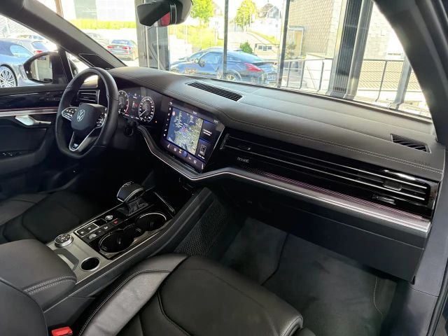 Volkswagen Touareg 4Motion R-Line