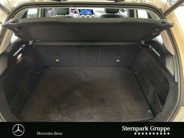 Mercedes-Benz B 180 Progressive