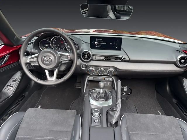 Mazda MX-5 SkyActiv