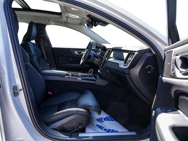 Volvo S60 AWD Dark Recharge Ultimate