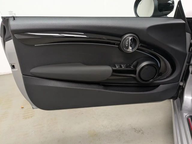 MINI Cooper Cabrio Cooper JCW Trim RFK DA 17'' Lhz DAB Navi