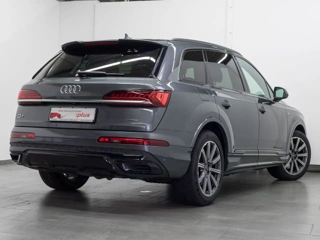 Audi Q7 55 TFSI Hybride S-Line