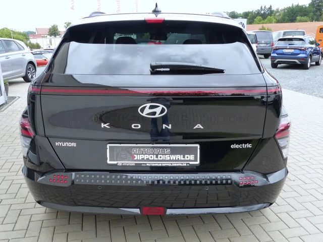 Hyundai Kona 64 kWh Electric Prime